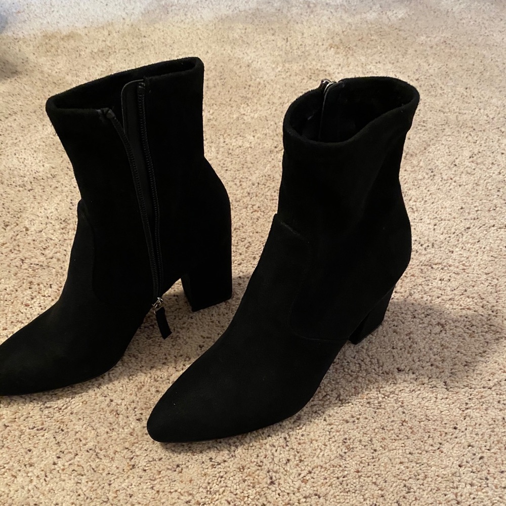 Steve Madden Black Suede Booties, Size 7